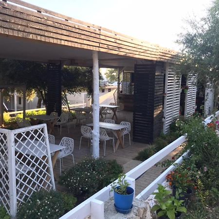 Albanian Garden Hotel Gjilek Eksteriør billede
